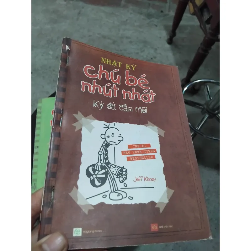 Nhật kí chú bé nhút nhát truyện của Jeff Kinney 969887