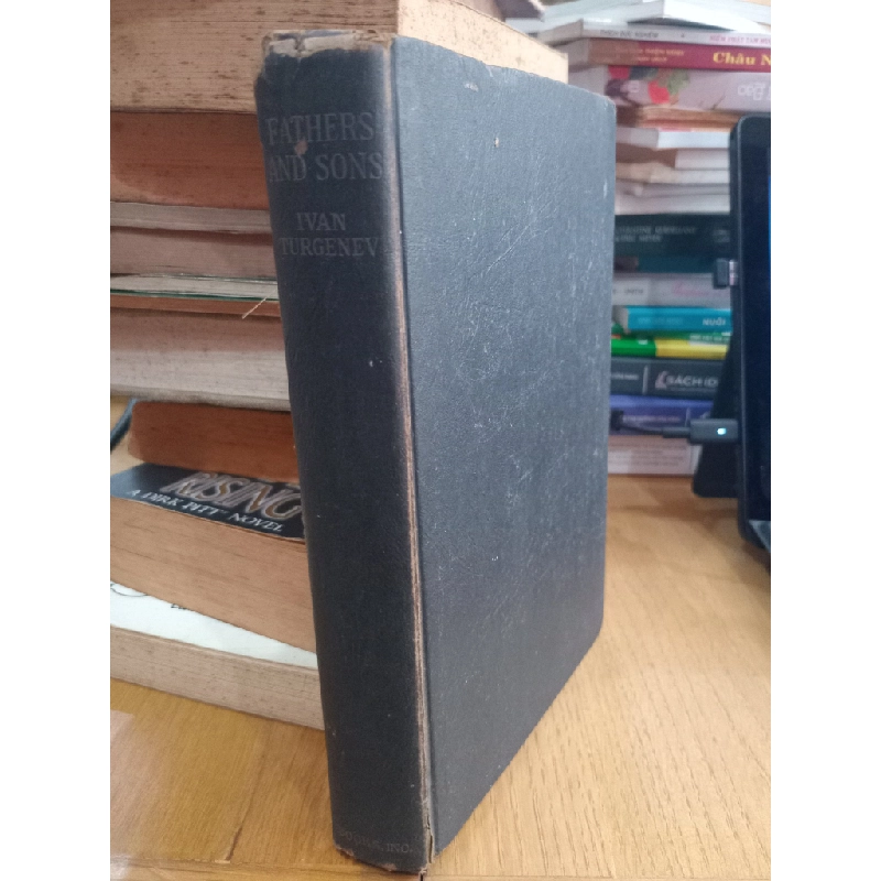 Fathes and Sons - Ivan Serghei'evitch Turgenev 523024