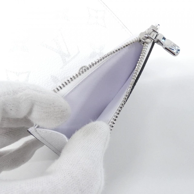 Ví Louis Vuitton Taiga Lama Victor M28069 - Hàng hiệu Chính hãng 806219