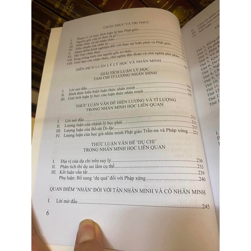 LUẬN LÝ HỌC PHẬT GIÁO VÀ BIỆN CHỨNG PHÁP 178623
