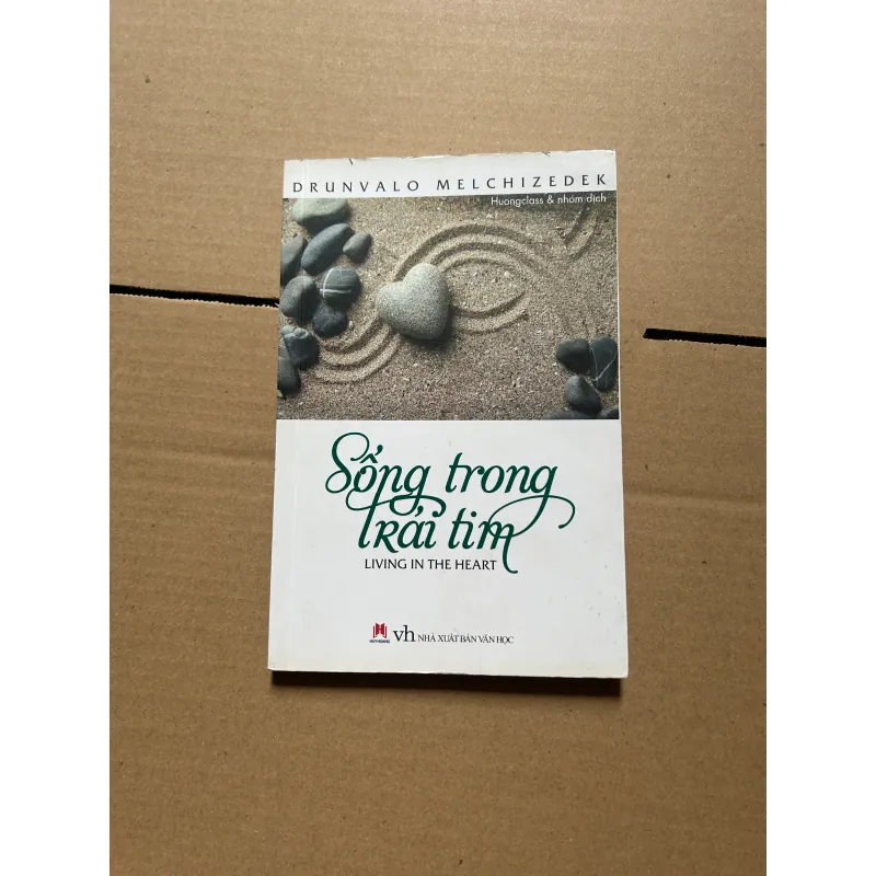 Sống trong trái tim 796680