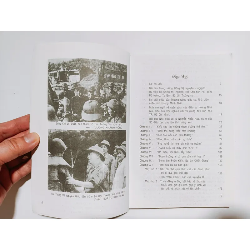 Trên Đỉnh Trường Sơn Kể Truyện Kiều" - Thiếu tướng Nguyễn An

 734521