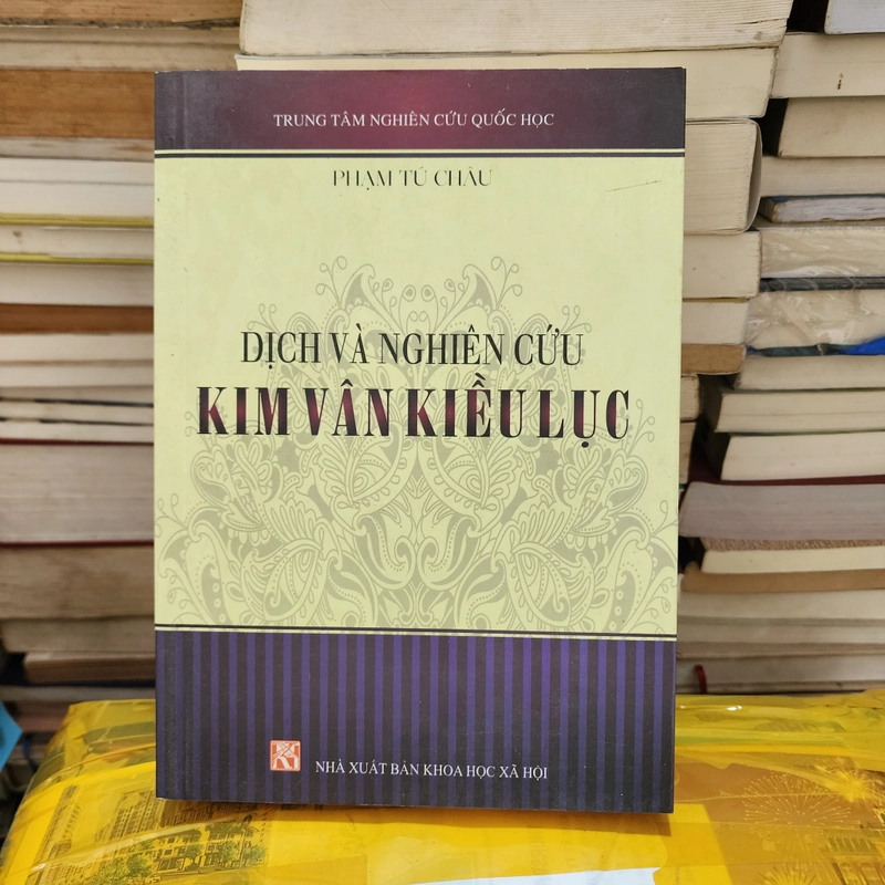 DỊCH VÀ NGHIÊN CỨU KIM VÂN KIỀU LỤC  411586