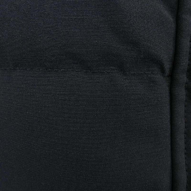 【Khuyến mãi】Áo khoác lông vũ Canada Goose 638922