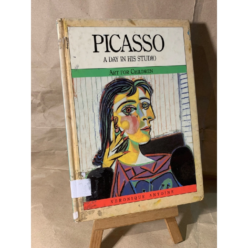 PICASSO A DAY IN HIS STUDIO ART FOR CHILDREN - Veronique Antoine 362472