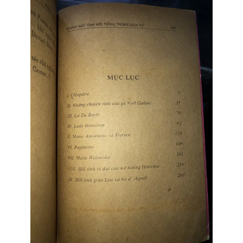 Những mối tình nổi tiếng trong lịch sử - André Castelot 1035819