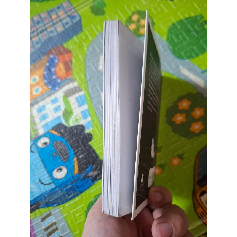 Hành tinh của một kẻ nghĩ nhiều 1012864