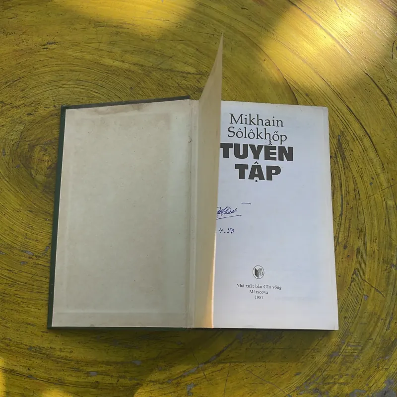 MIKHAIN SÔLÔKHÔP - TUYỂN TẬP 783757