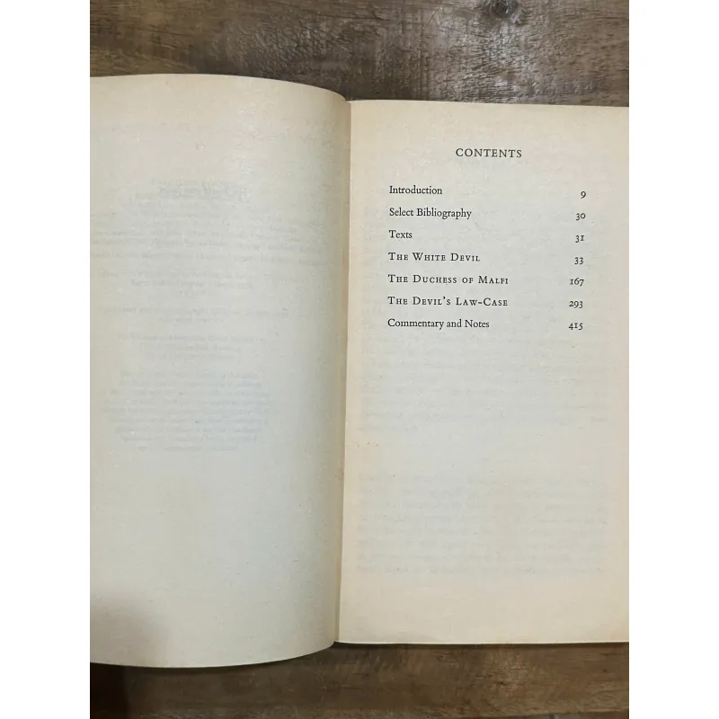 Three Plays: The White Devil / The Duchess of Malfi / The Devil's Law-Case - John Webster 731196