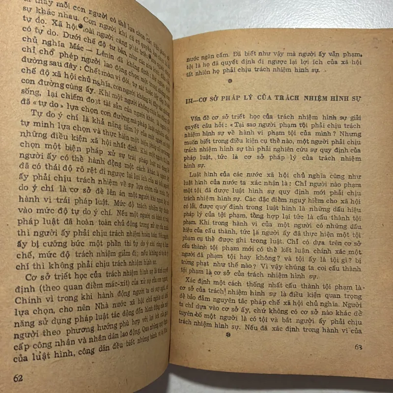 Luật hình Việt Nam - 1984s 799863