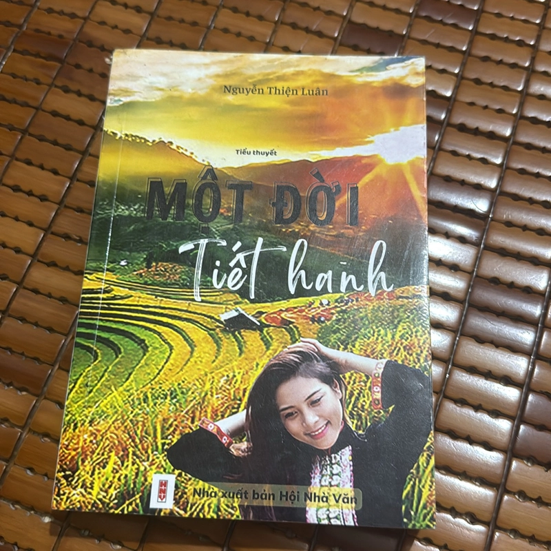 Một đời tiết hạnh - Nguyễn Thiện Luân 523329