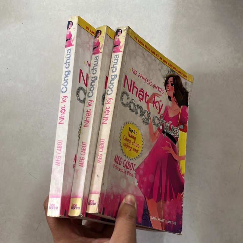 Nhật ký công chúa Meg Cabot (Hoa học trò) 543116