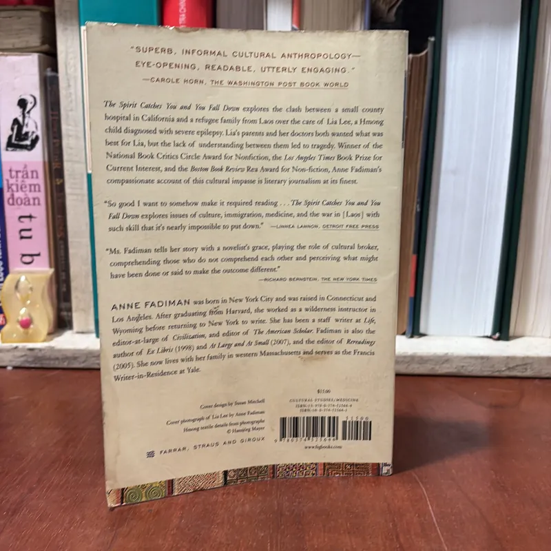 II English Books: The Spirit Catches You And You Fall Down - ANNE FADIMAN 724297