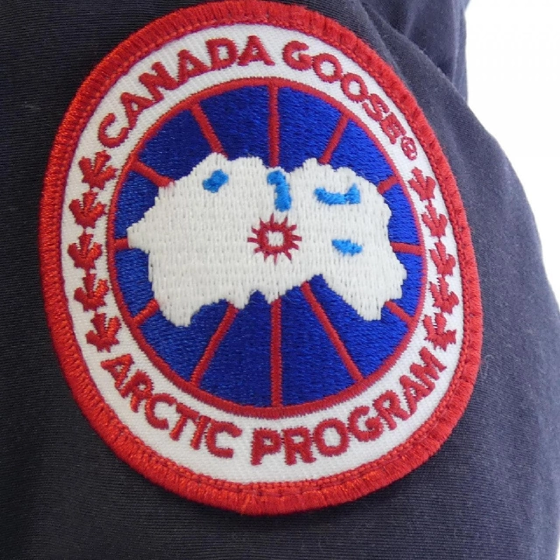 Canada Goose 2302JL MACKENZIE Áo khoác lông vũ - Hàng hiệu Authentic 816632
