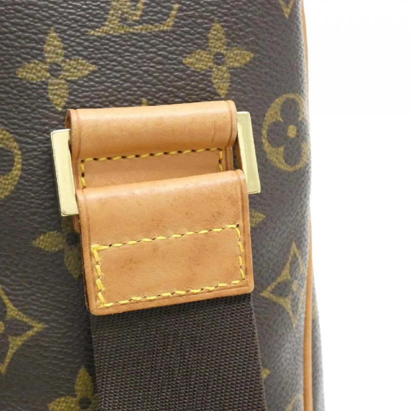 Túi đeo vai Louis Vuitton Monogram Abes M45257 612384