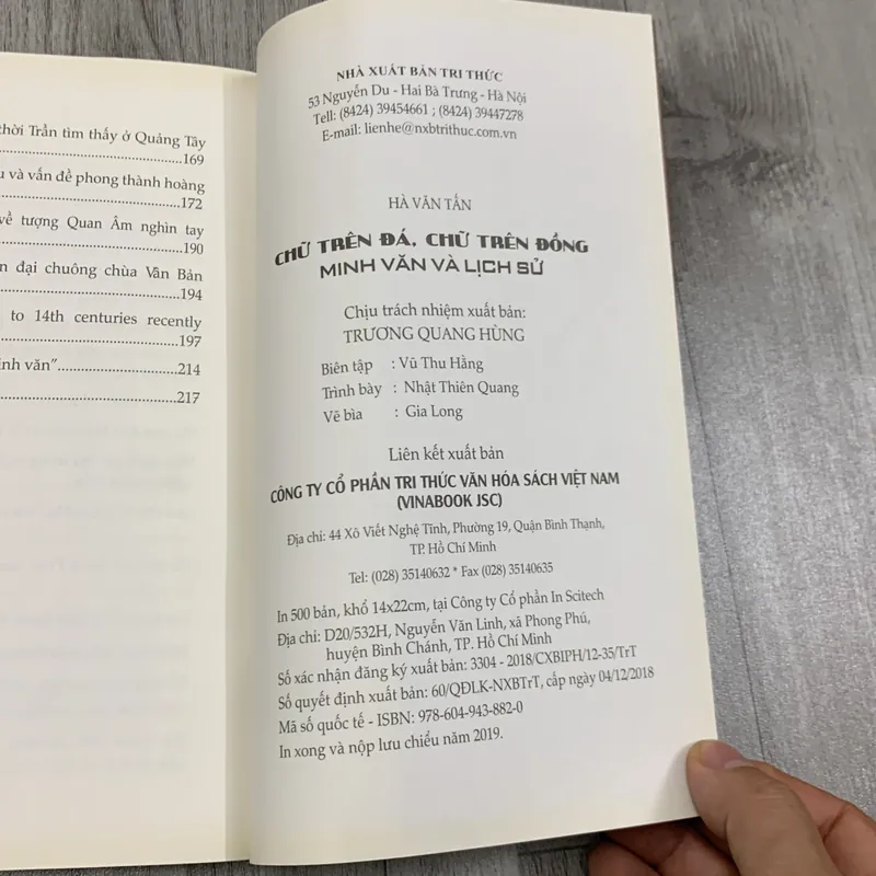 Chữ trên đá chữ trên đồng, minh văn là lịch sử. 2b4 718497