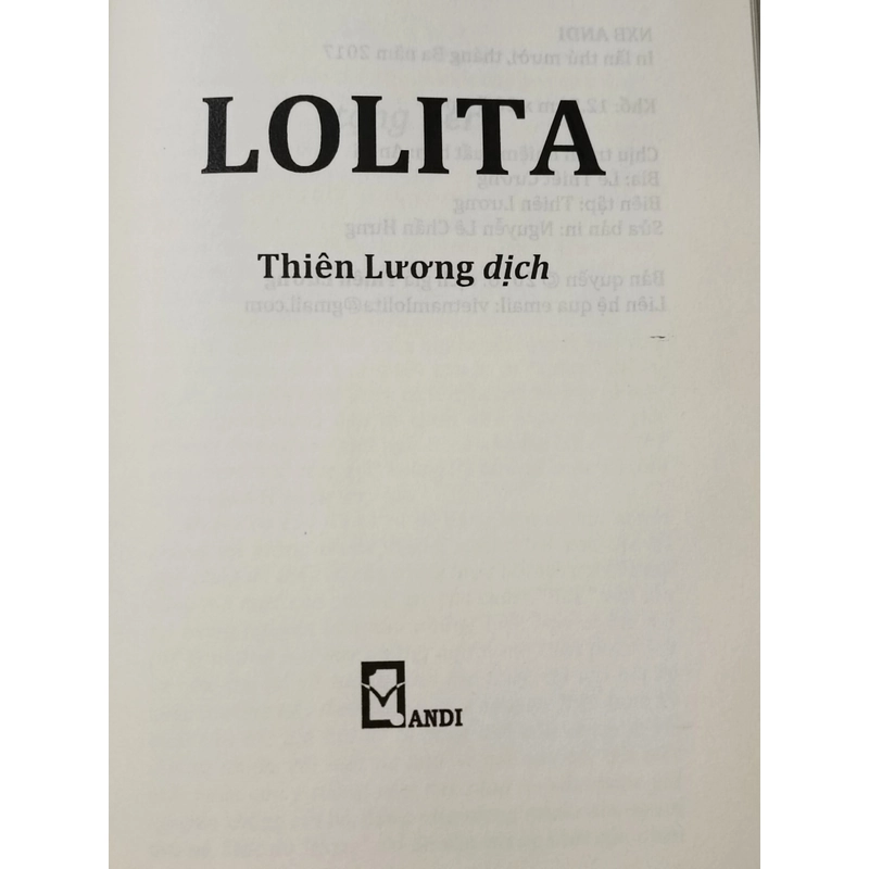 Lolita (Thiên Lương dịch) 553085