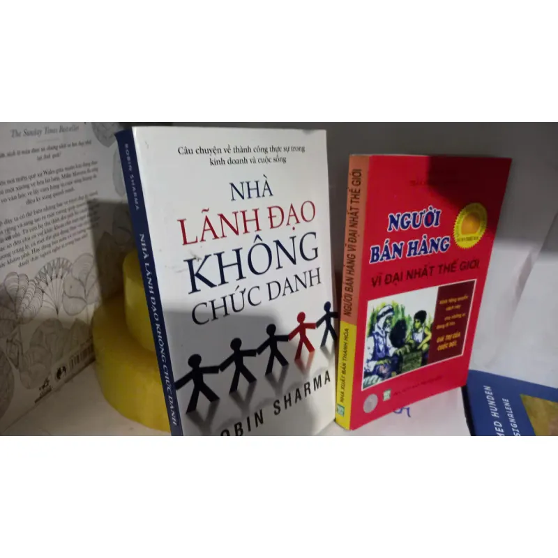 nhà lãnh đạo không chức danh 799885