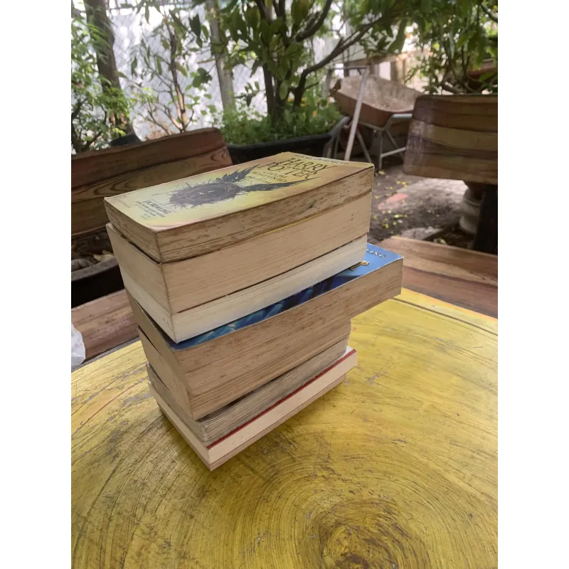 COMBO HARRY POTTER TRỌN BỘ 8 tập - J.K. ROWLING 936542