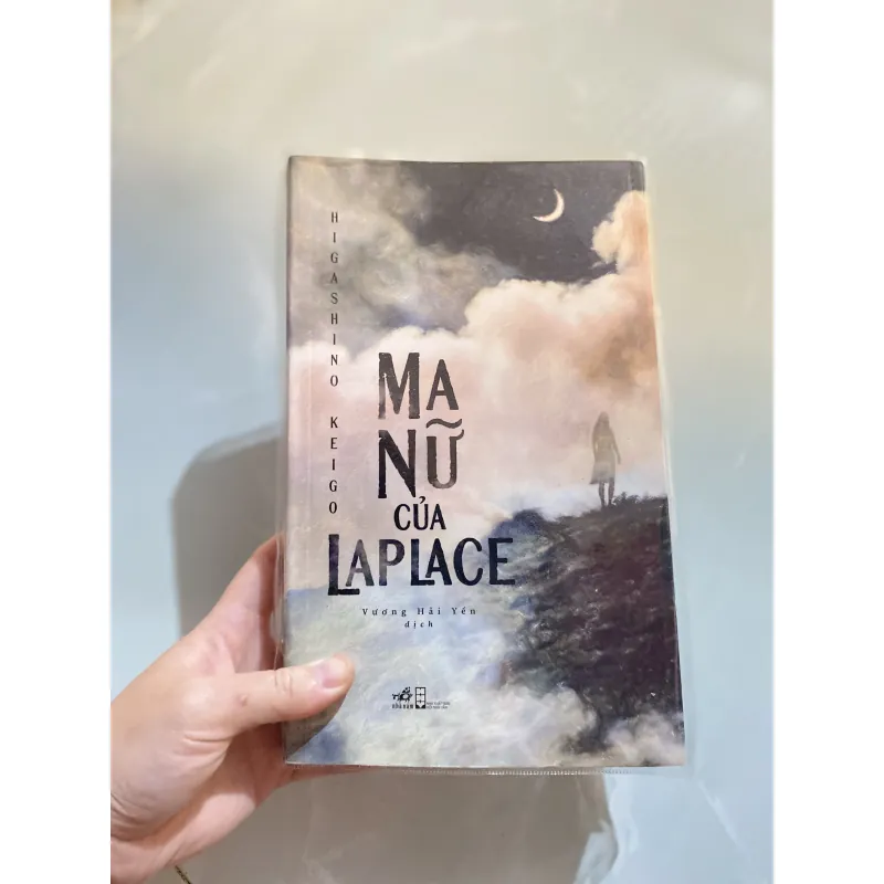 Ma nữ của Laplace 937149