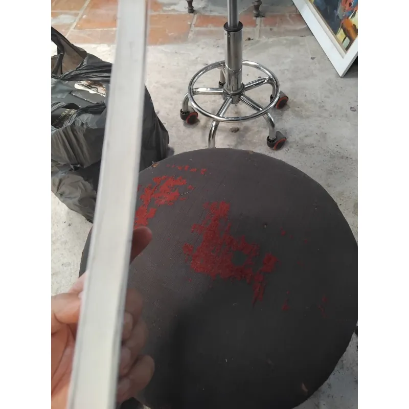 Nhà nhân học chân trần : nghe và đọc Jaques Dournes 1031040