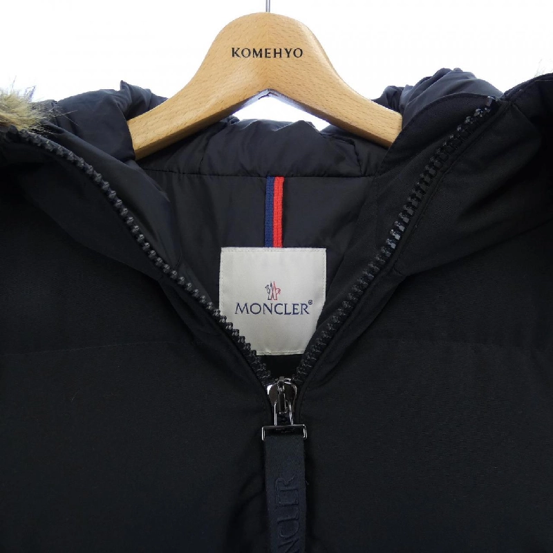 MONCLER GUIMAUVE Áo khoác lông 631218