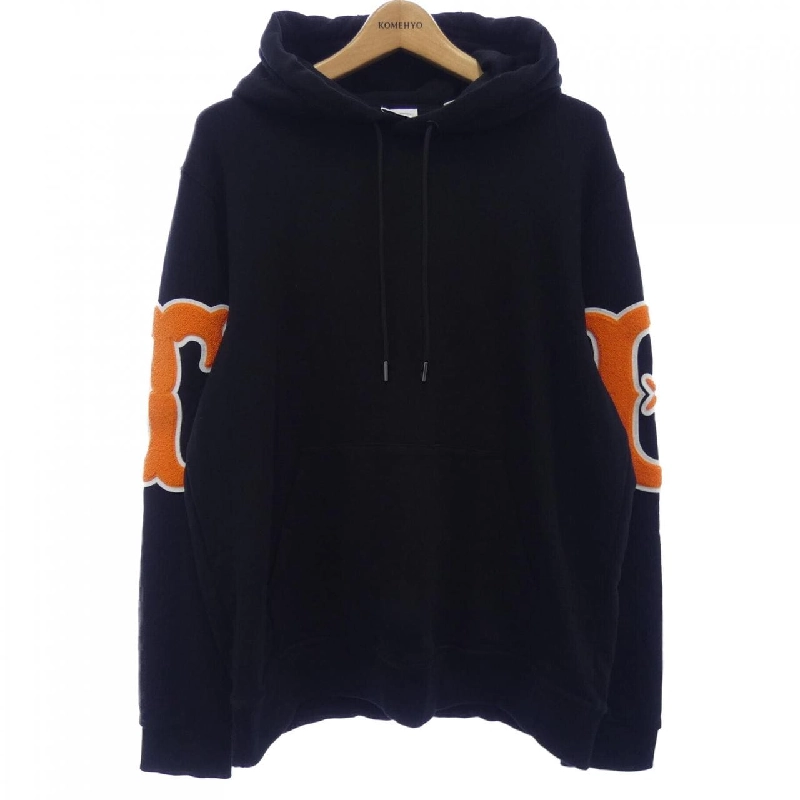 Áo khoác BURBERRY - Hàng hiệu Chính hãng 899240