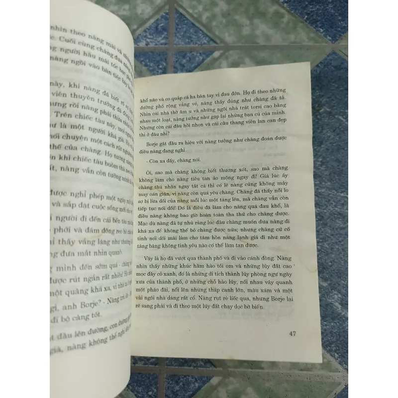 Tuyển tập truyện ngắn các tác giả đoạt giải Nobel 697130