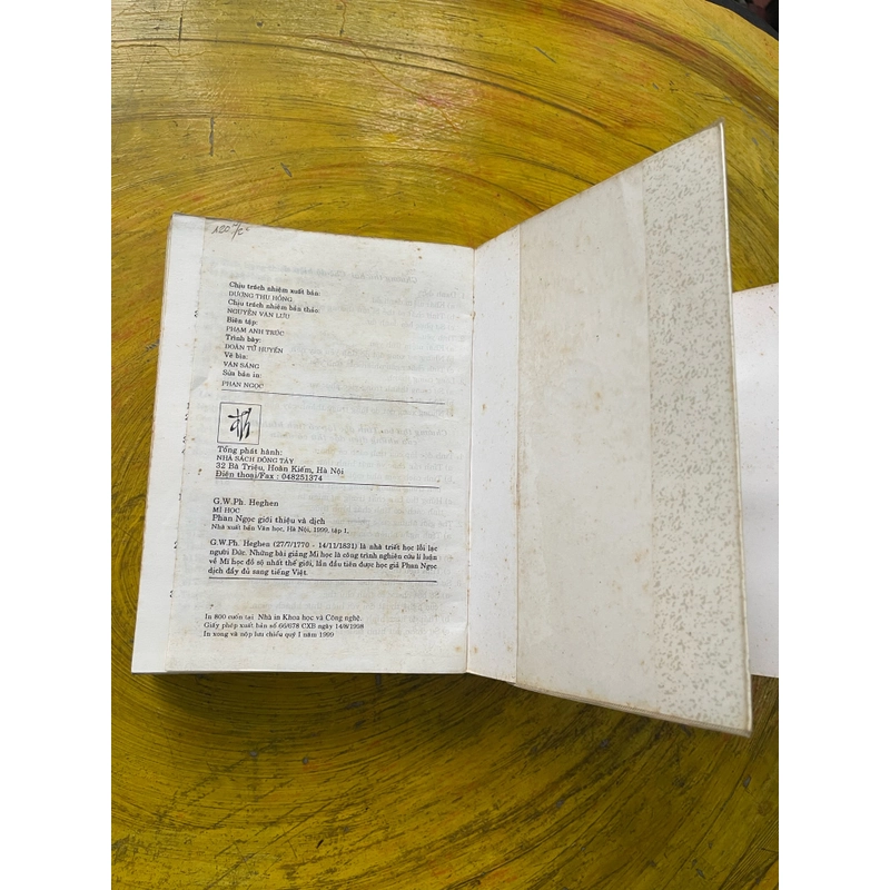 HEGHEN - MĨ HỌC ( hai tập) 463860