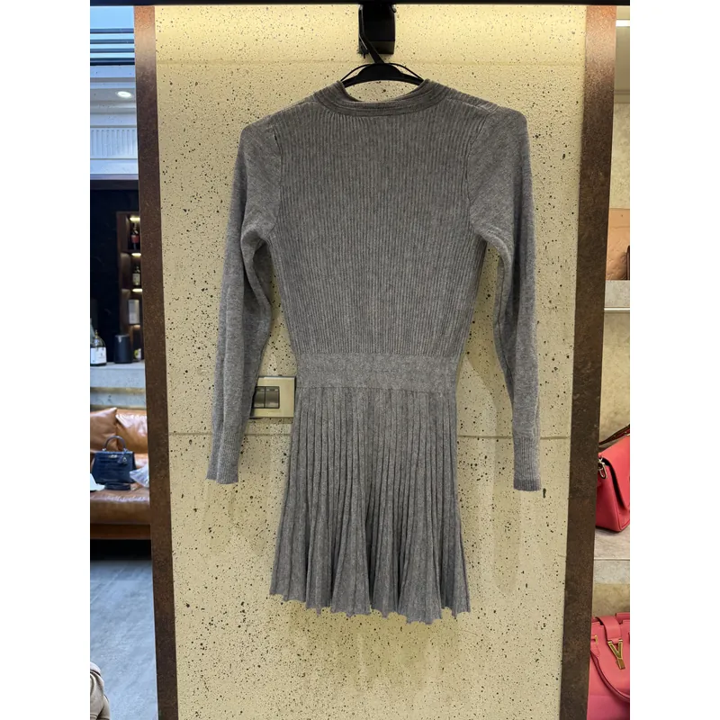 Váy Len Màu Xám Lông Chuột  719153