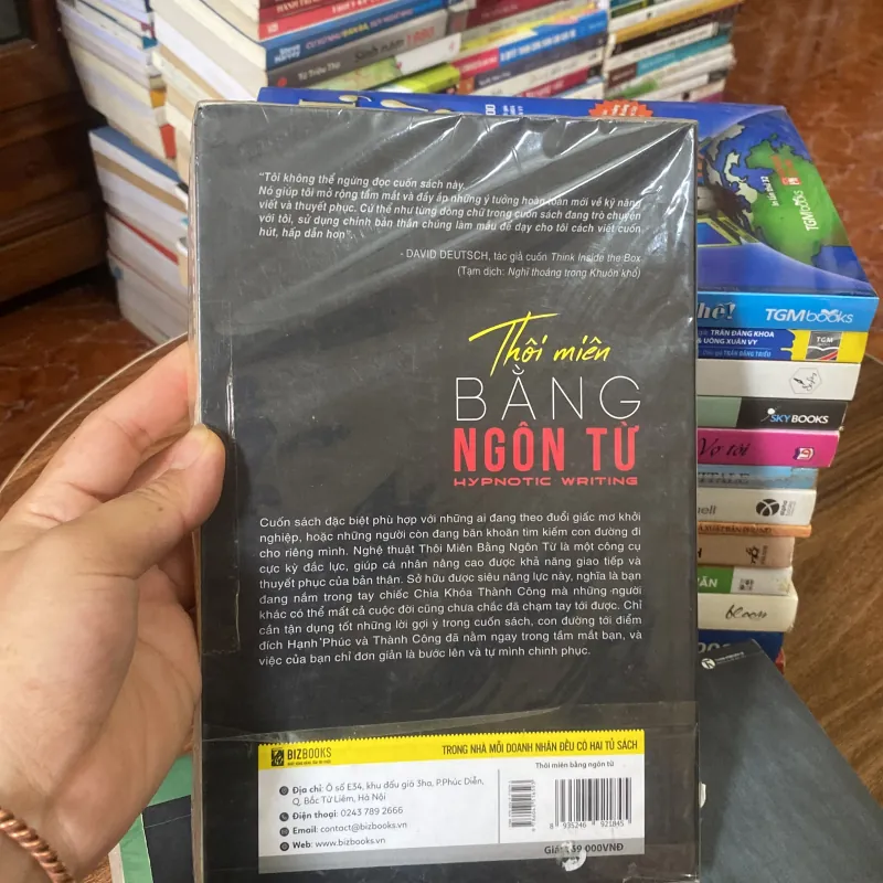 THÔI MIÊN BẰNG NGÔN TỪ - Joe Vitale 387958