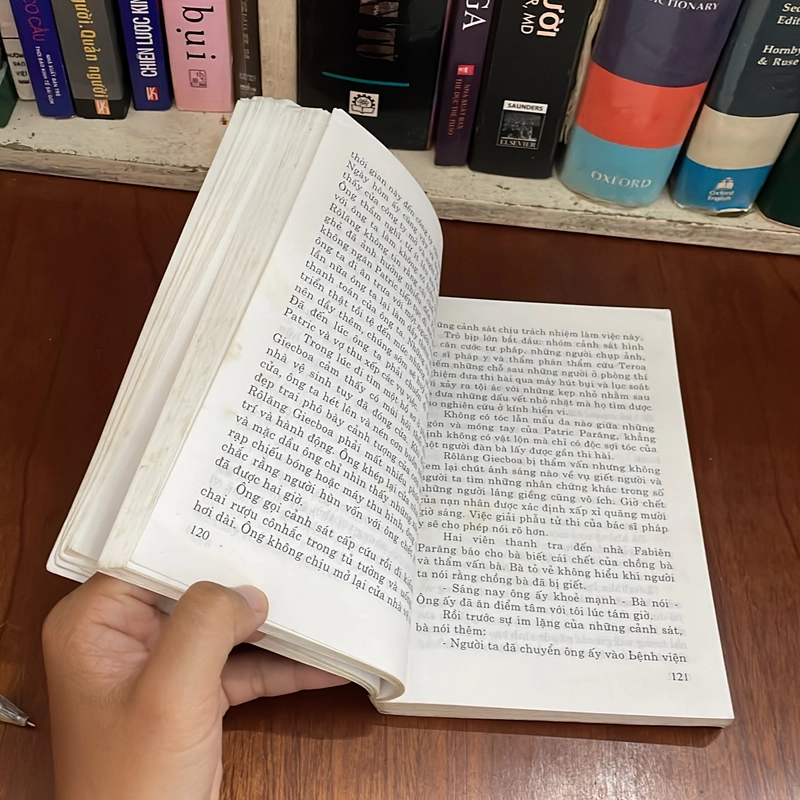 II Tựa sách: Người Bị Buộc Tội - NOELLE LORIOT - 2002 549280