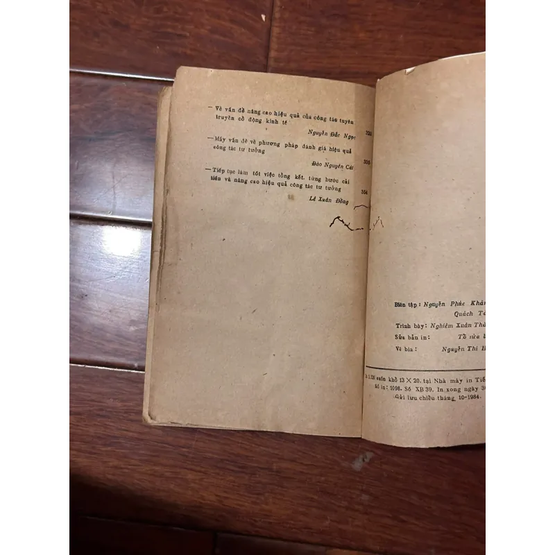 📖 Về hiệu quả công tác tư tưởng (xb 1984) 576690