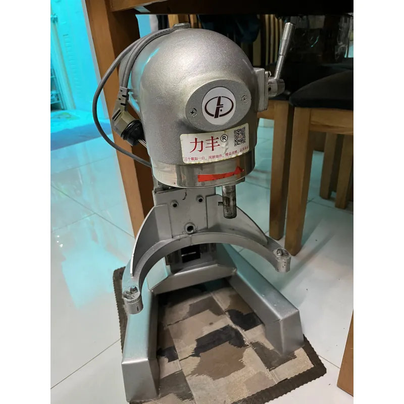 *có quà tặng kèm* MÁY ĐÁNH TRỨNG NHỒI BỘT LIFENG B10 1,5 kg bột khô + 30 trứng 711565