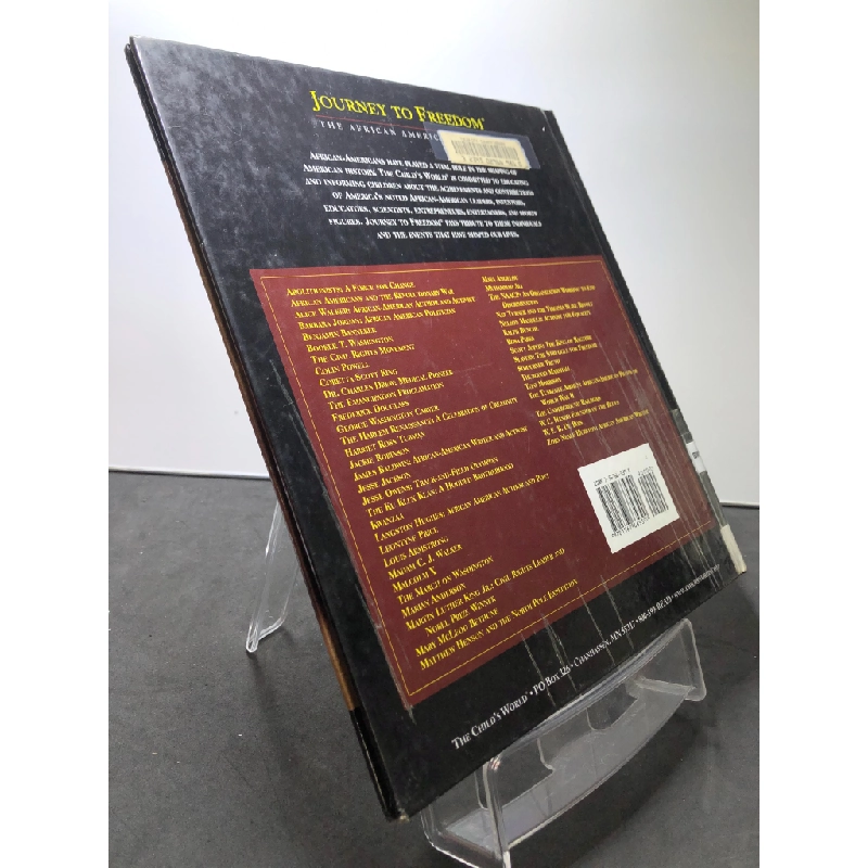 Martin Luther King: Civil Rights Leader and Nobel Prize Winner HPB2707 NGOẠI VĂN 450926