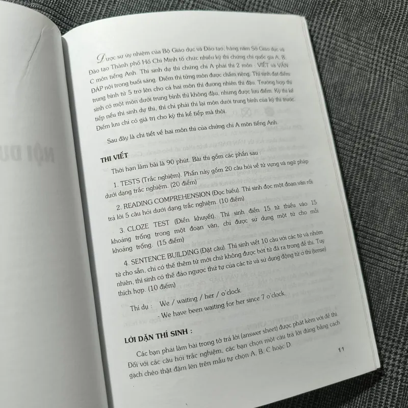 Luyện thi chứng chỉ A môn tiếng Anh - Trần Văn Hải 697700