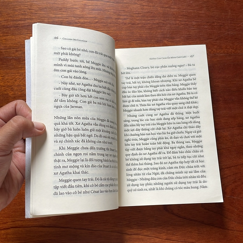II Văn Học Kinh Điển: Những Con Chim Ẩn Mình Chờ Chết - Colleen McCullough - 2020 509902
