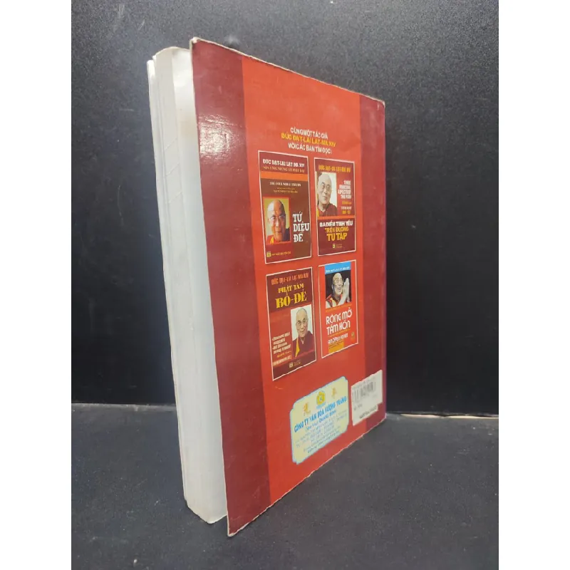 [Phiên Chợ Sách Cũ] Yếu lược các giai đoạn trên đường tu giác ngộ - Đức Đạt Lai Lạt Ma XIV 20132303 419181