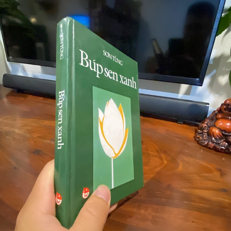 BÚP SEN XANH - SƠN TÙNG (XB 2002) 462851