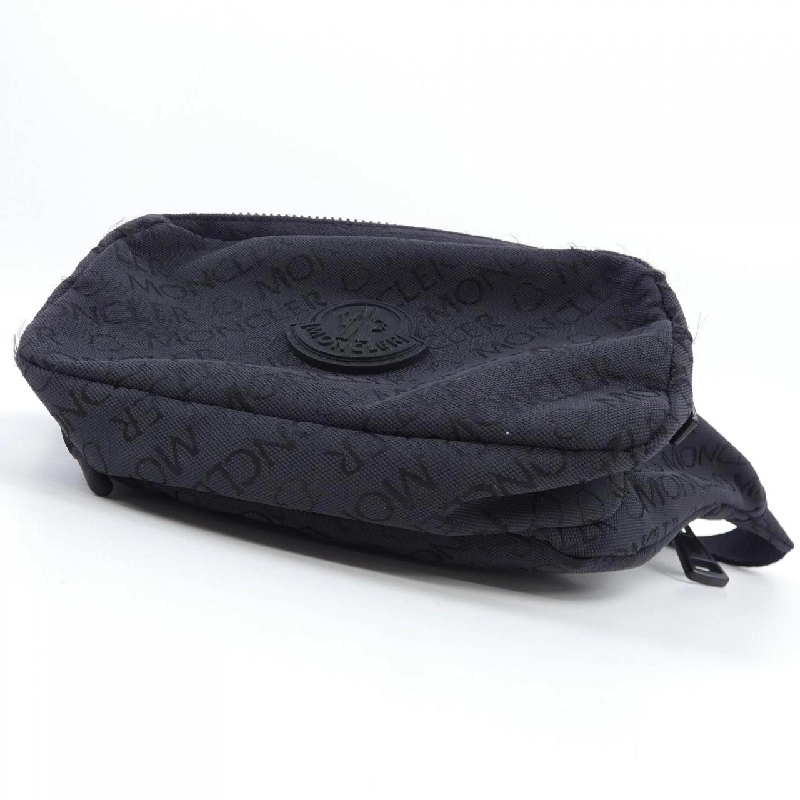 MONCLER I209A5M00005 BAG - Hàng hiệu Authentic 900872