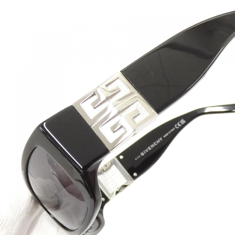 【Sản phẩm mới】Kính râm Givenchy 40079I 626312