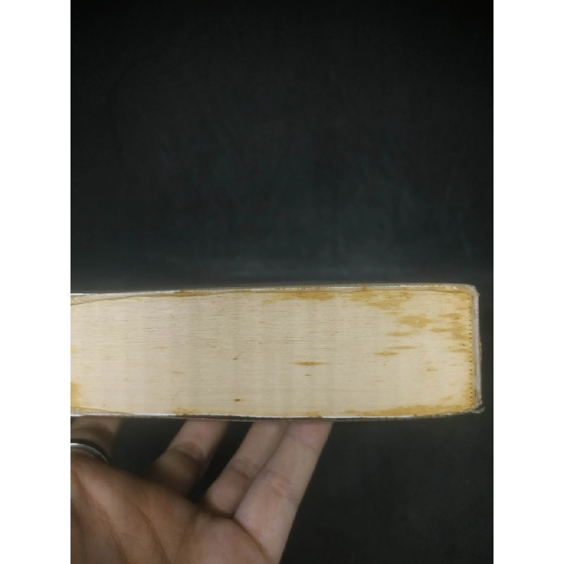 [59K/kg] Nữ Hoàng & kẻ cướp 80% HCM2303 365222