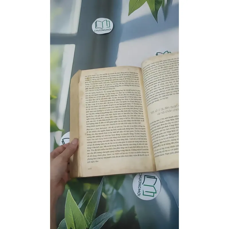 Nghệ Thuật Quyến Rũ (The Art Of Seduction) - Robert Greene 1018951