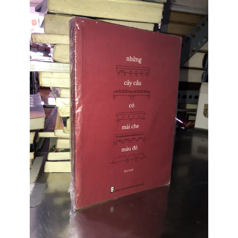 Những cây cầu có mái che màu đỏ - Thư Hoài 1027087
