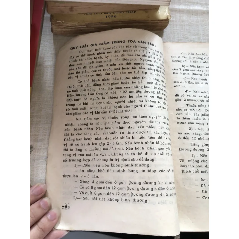 Trị bệnh thông thường bằng thuốc nam toa căn bản 993457