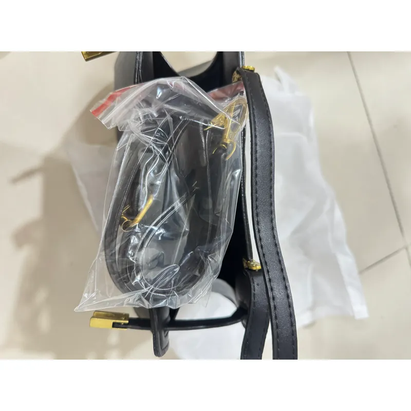 Túi xách tay  738082