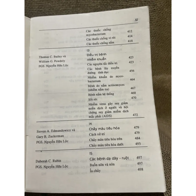 Cũng đang điều trị nội khoa - MICHELE WOODLEY, M.D ALISON WHELAN, M.D 958654