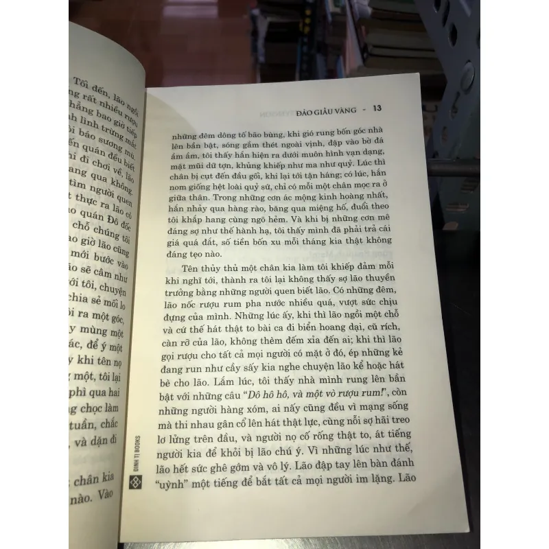 Đảo giấu vàng - Robert Louis Stevenson 992694