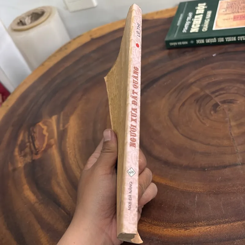 II Người Xưa Đất Quảng, Những Mẫu Chuyện Về Danh Nhân Đất Quảng - Lê Thí - 2011 1022337