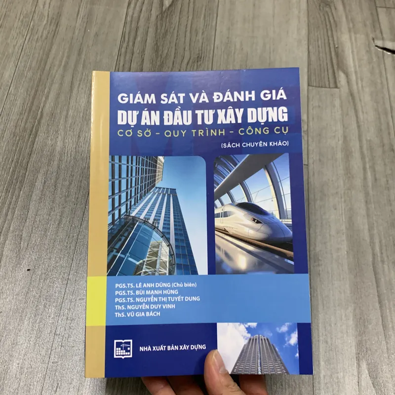 Giám sát và đánh giá dự án đầu tư xây dựng, cơ sở, quy trình, công cụ 707129